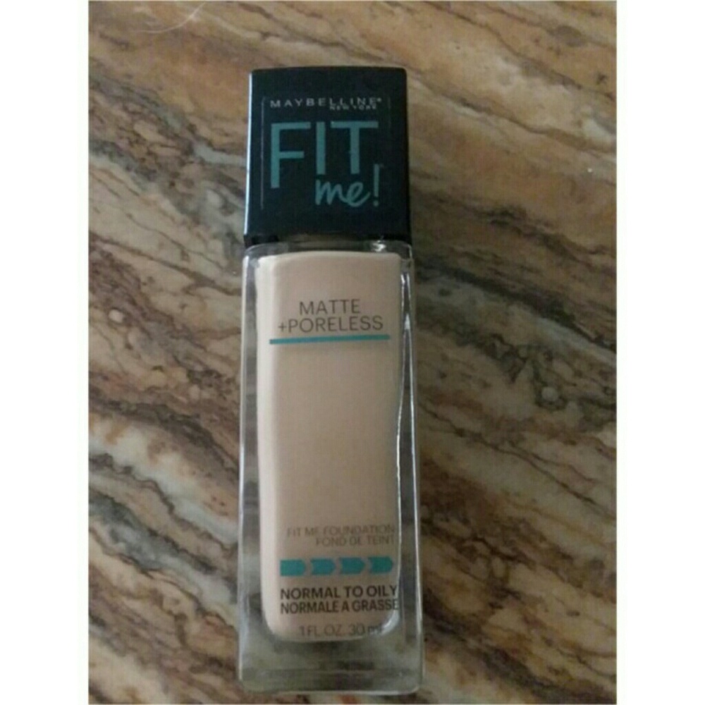 Maybelline - Fit Me Matte Foundation